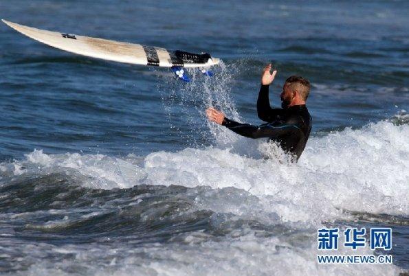 俞敏洪:谢谢蔡磊